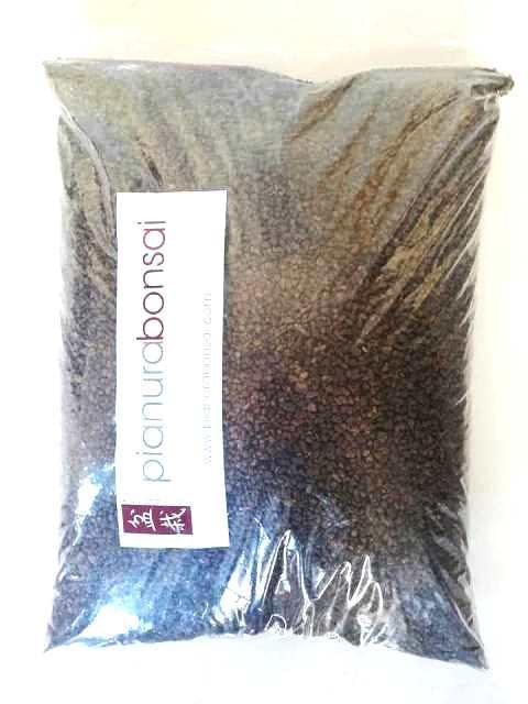 Terra per Bonsai Lapillo vulcanico da 3mm 2ltr